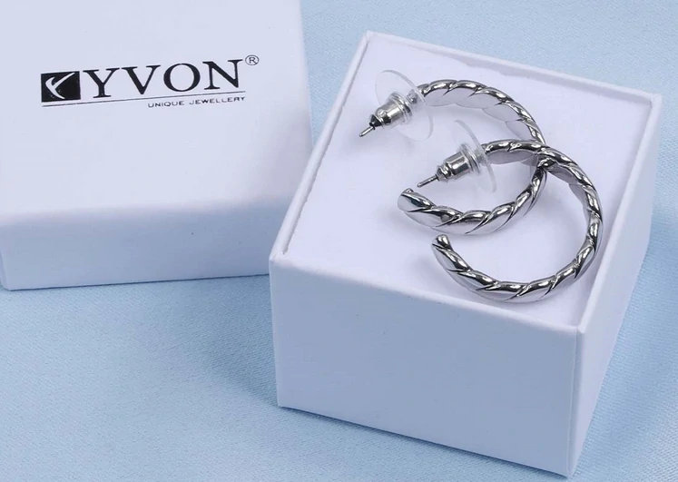 Mosazné náušnice E01110