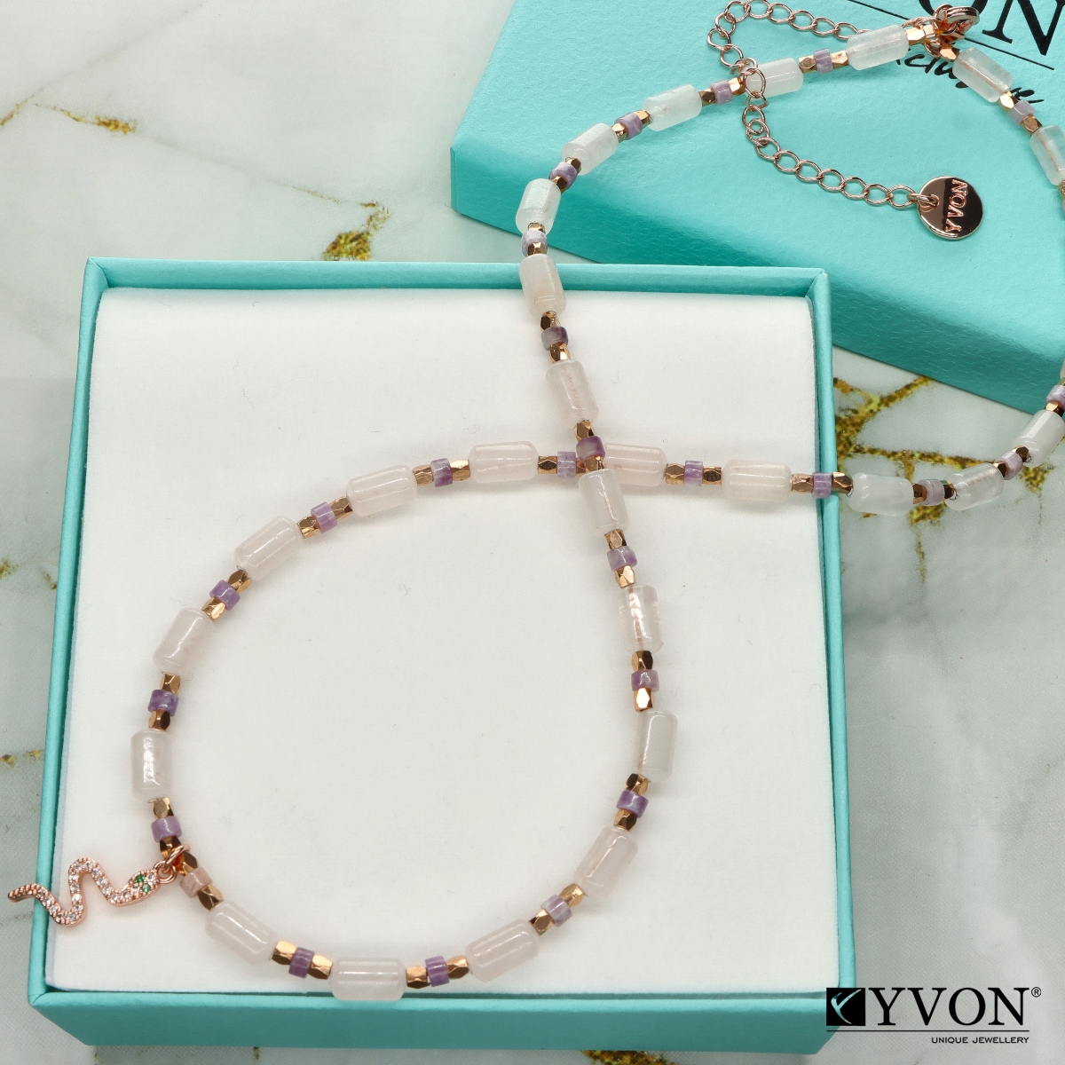 Pozlacený náhrdelník s křemenem N00201