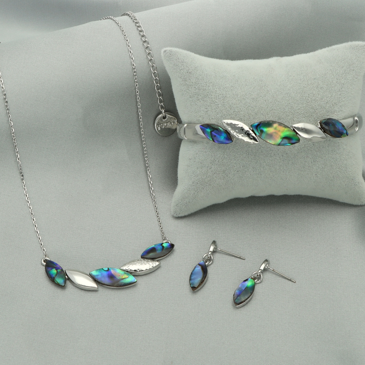 Náhrdelník z mušlí N99403