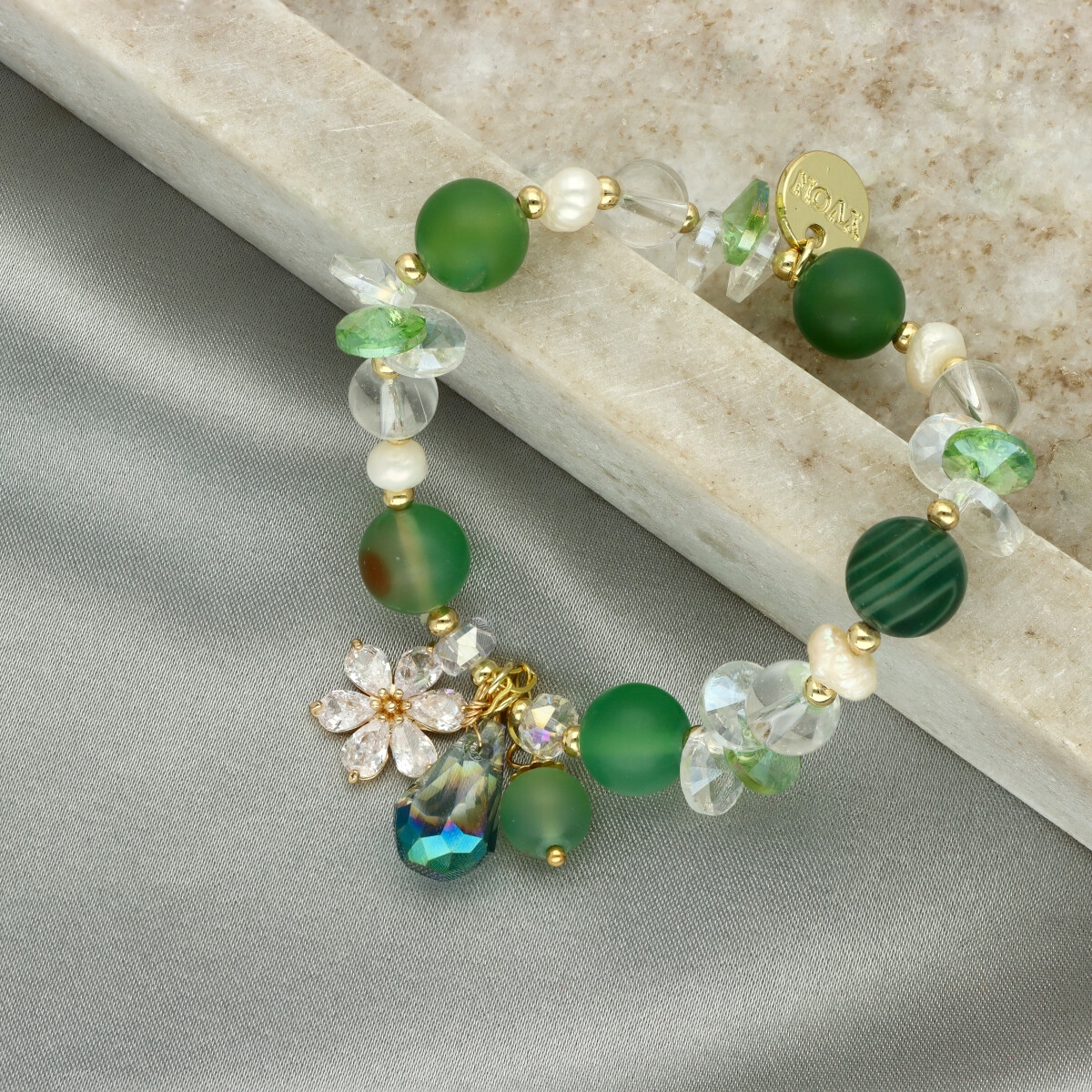 Náramek s kamínky B98952