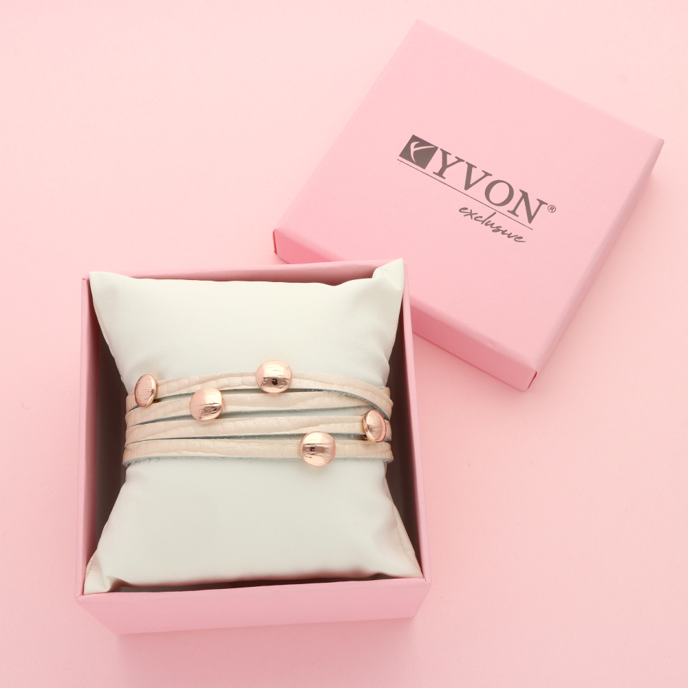 Kožený náramek B99999