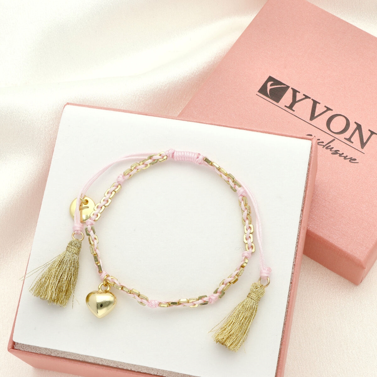 Pozlacený náramek LOVE B00127