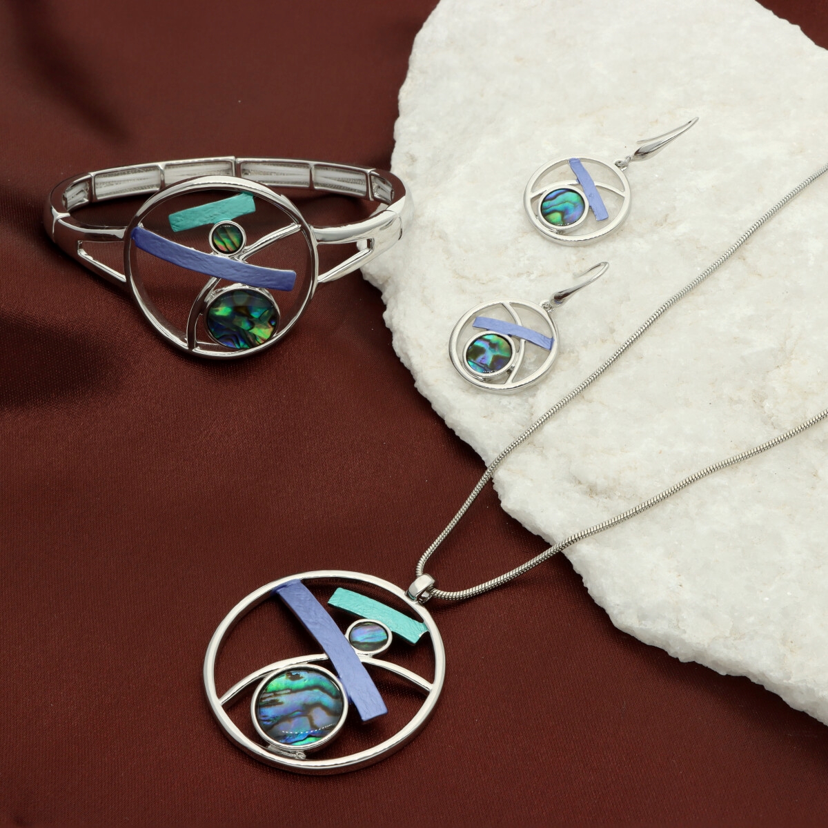 Náramek z mušle B97015