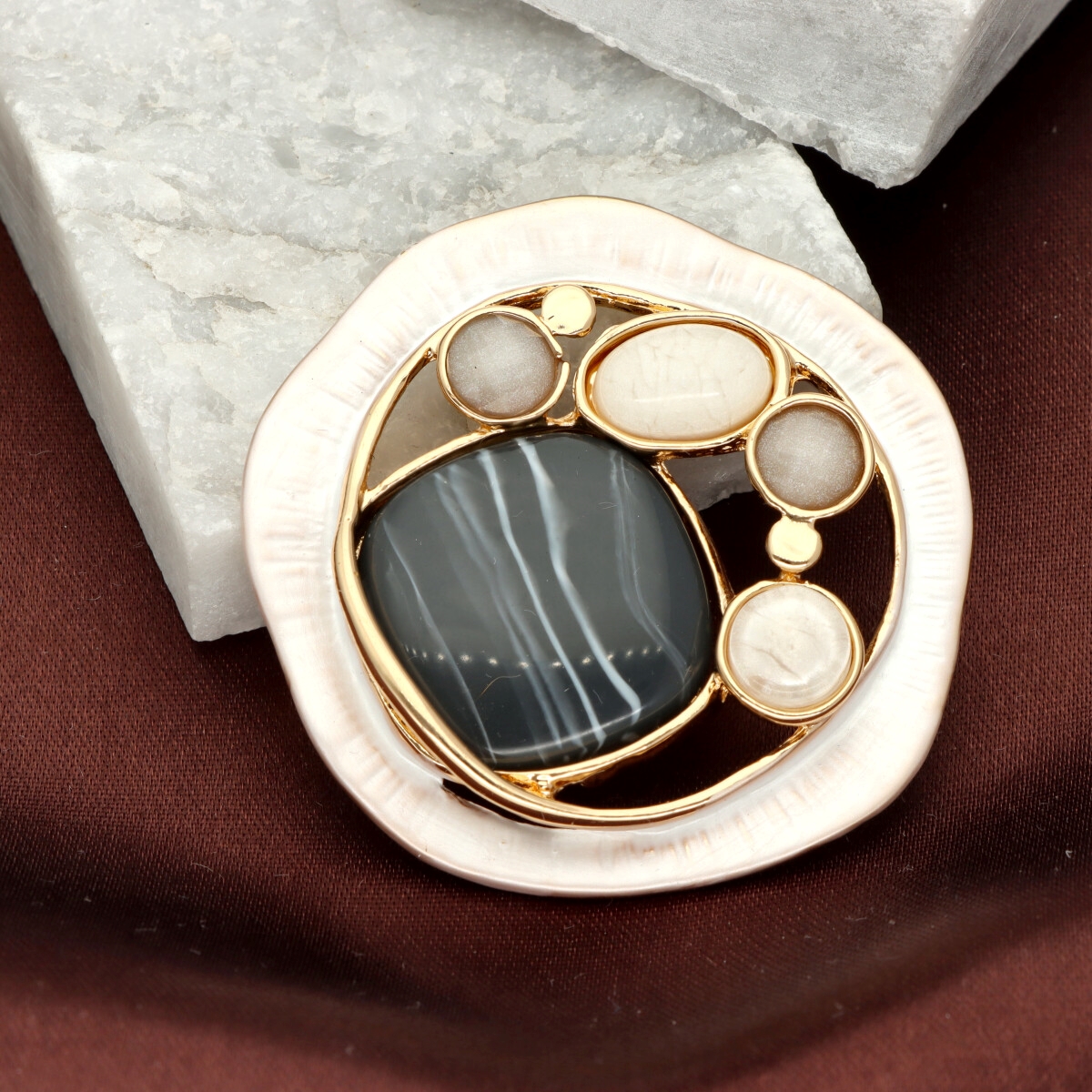 Brož s magnetem BR97210