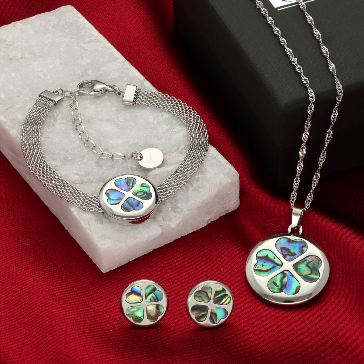 Náhrdelník z nerezové oceli N97217