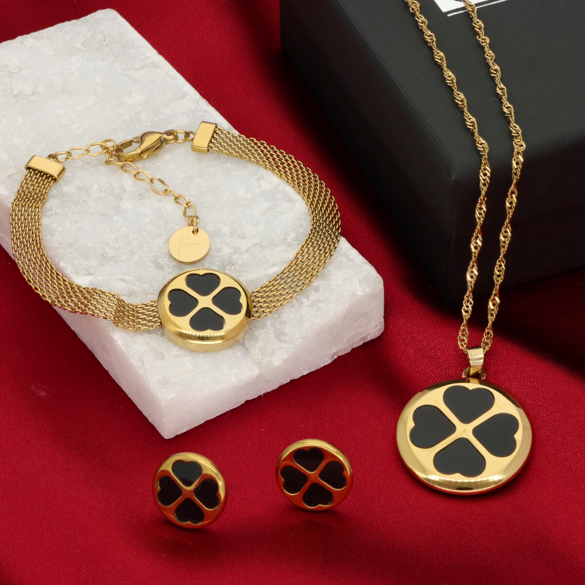 Náramek z nerezové oceli B97216