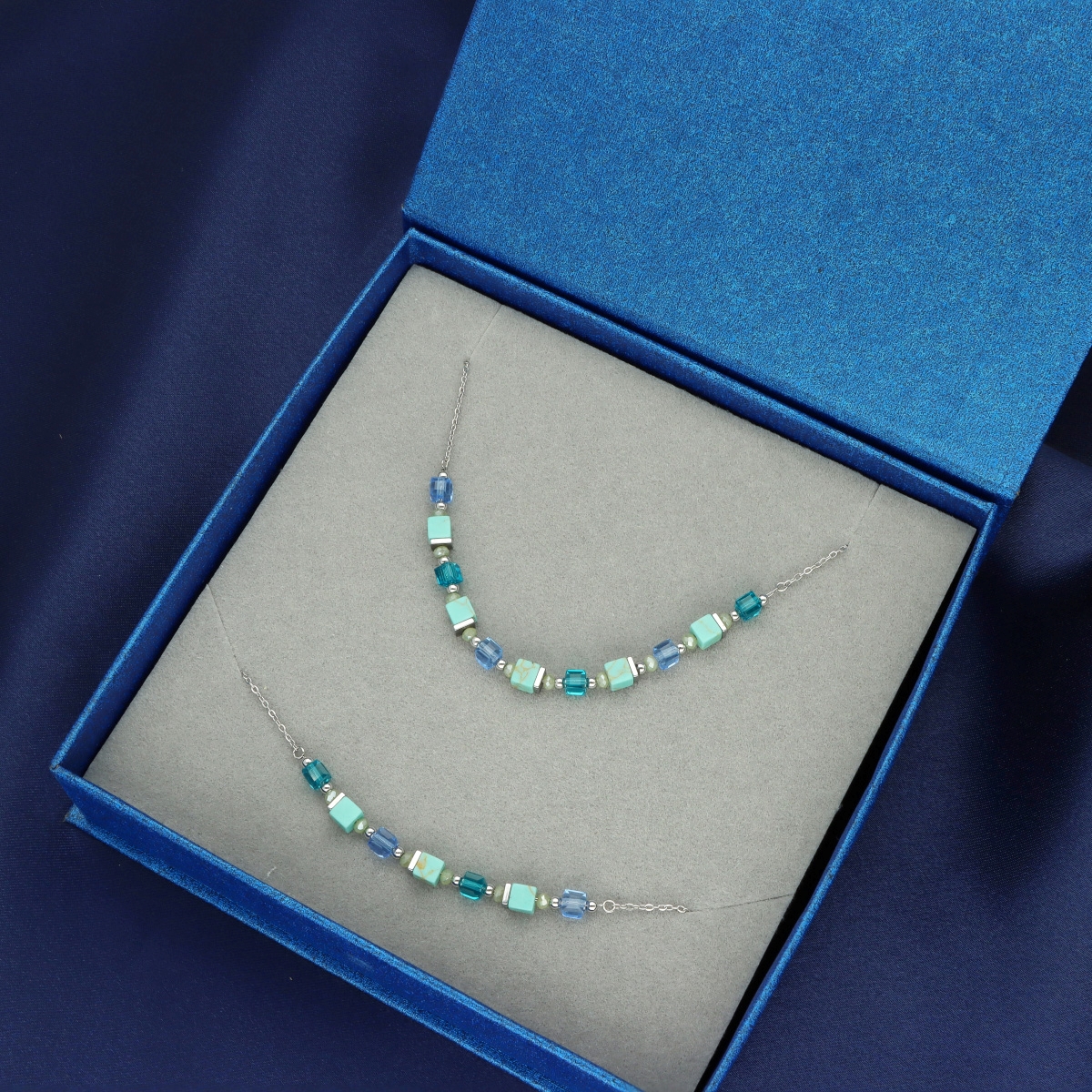 Sada s tyrkysy S99512