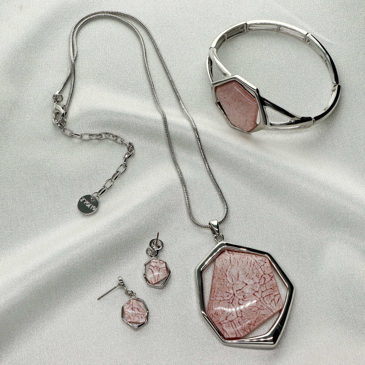 Náhrdelník z barevné pryskyřice N00023