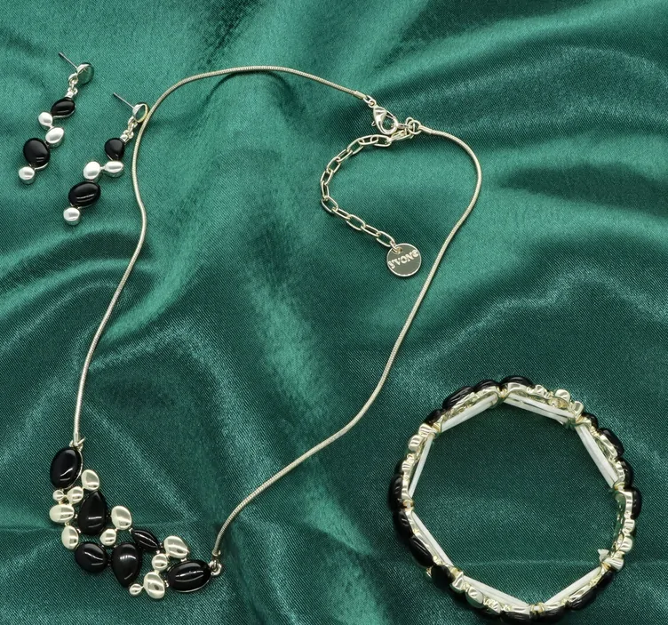 Náušnice s křemenem E00529