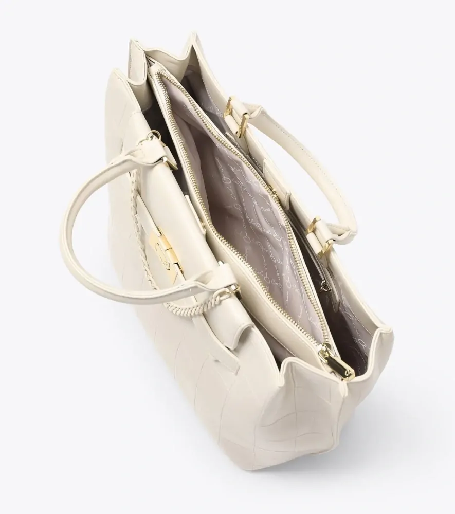 Kabelka s vyraženým vzorem