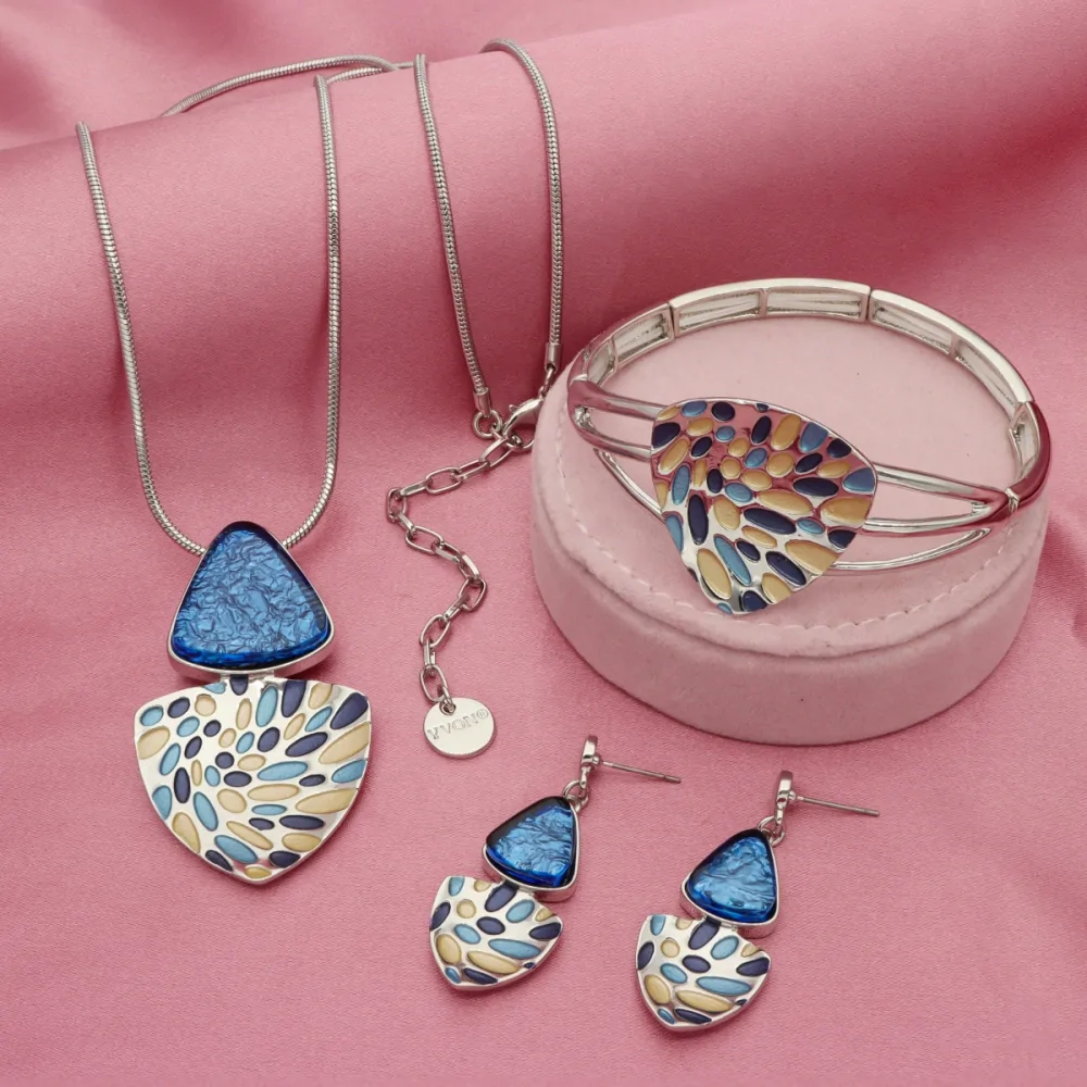 Náušnice s barevnou mušlí E99496