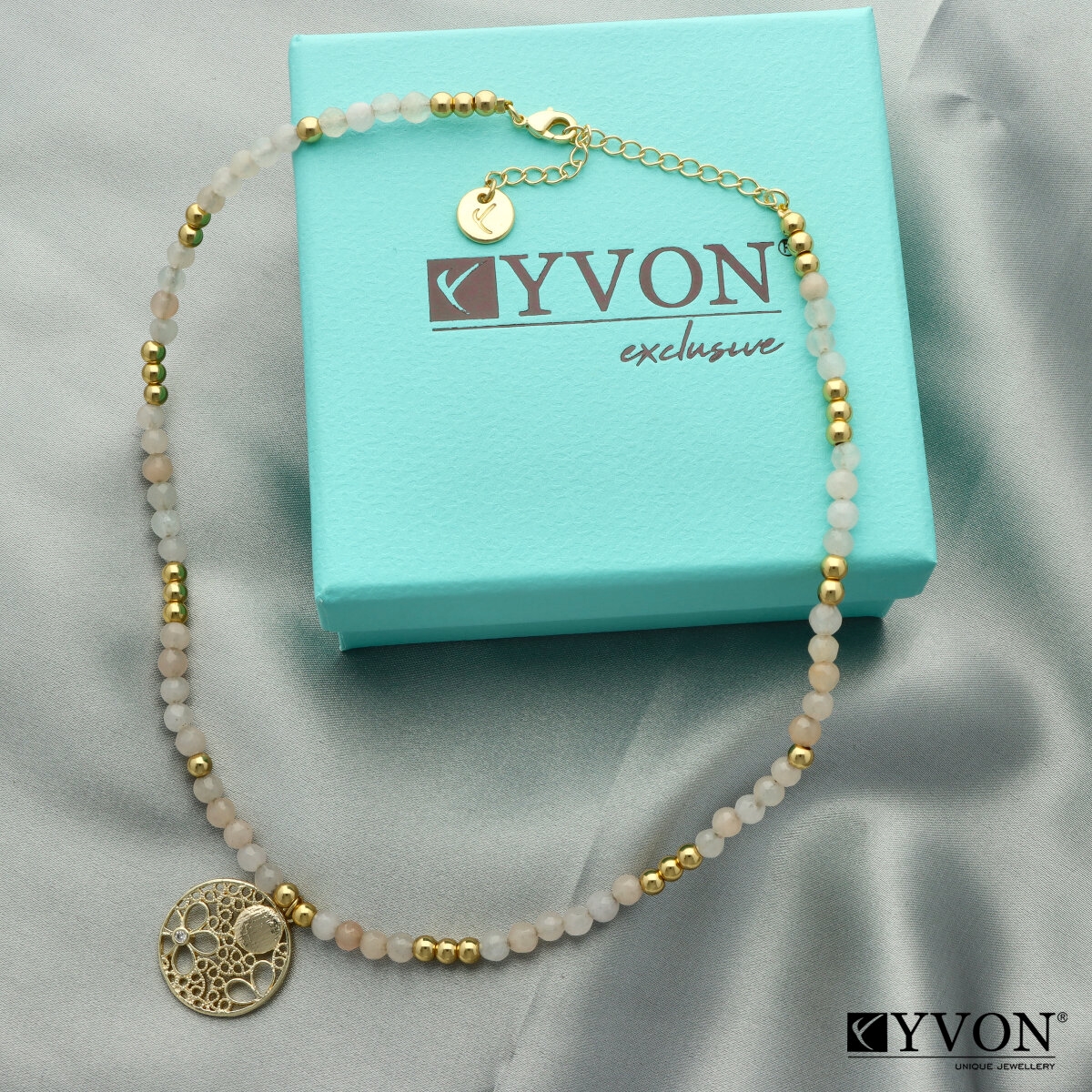 Náhrdelník s nefrity N00333