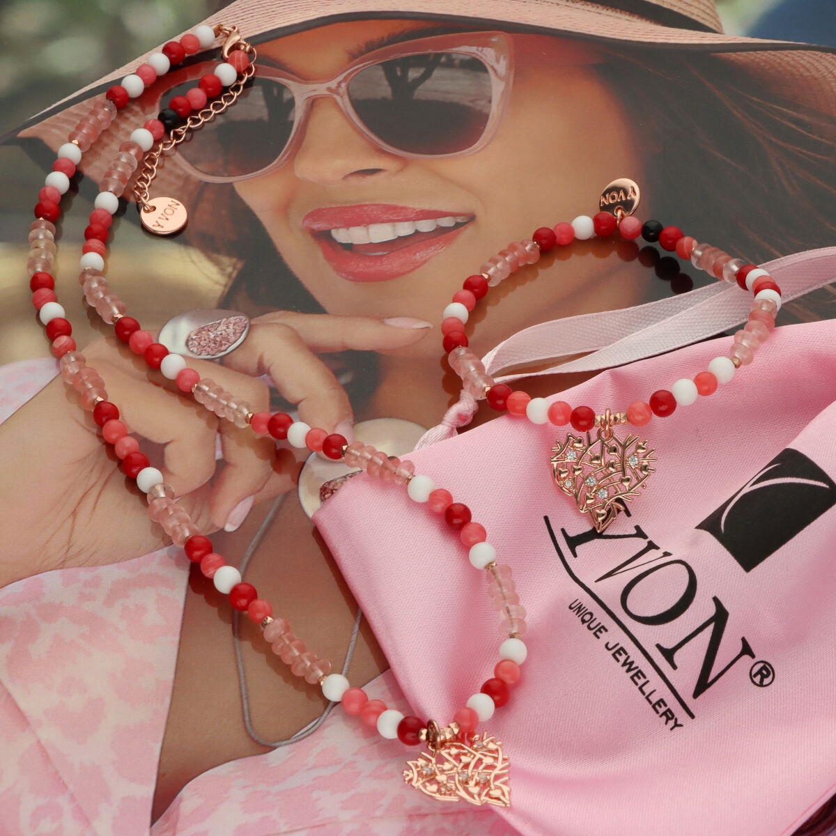 Pozlacený náramek s rodochrozity B00207