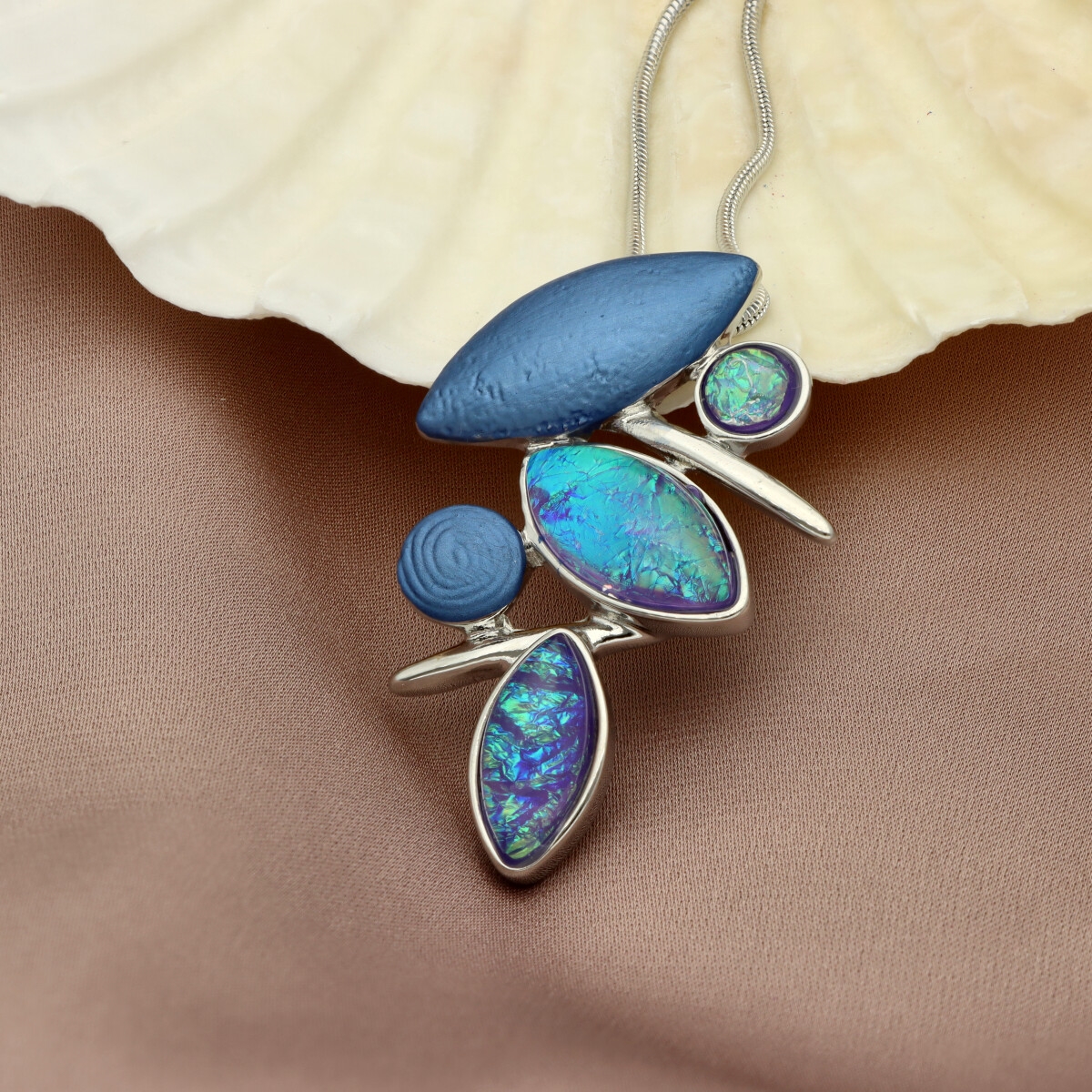 Náhrdelník NEBULA N97607