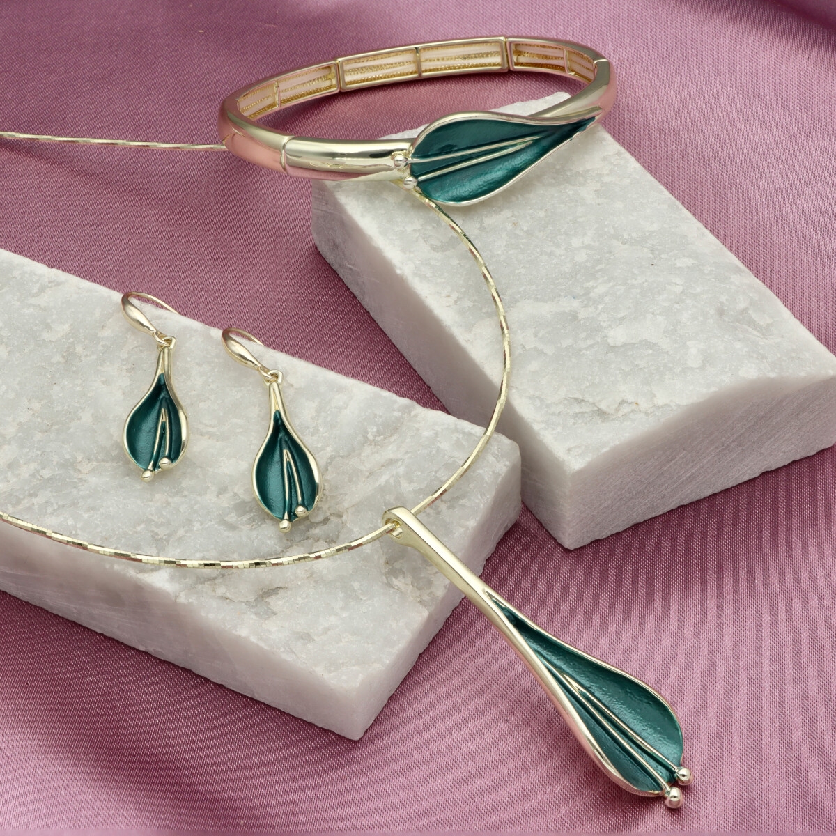 Náhrdelník LIORA N96600