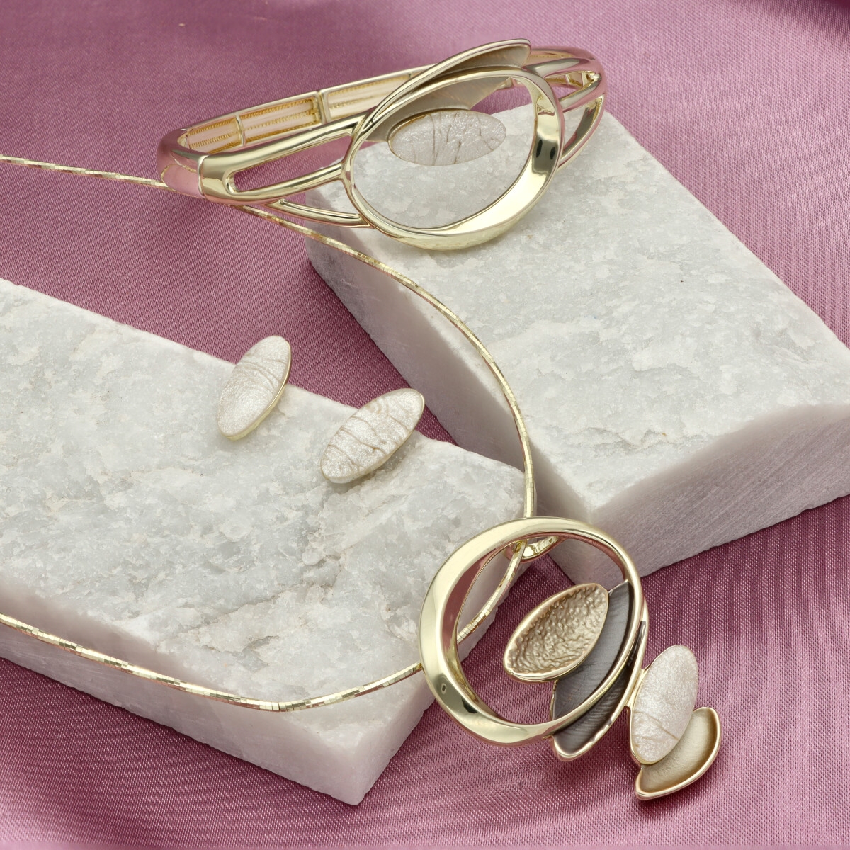 Náhrdelník ELIRA N96621