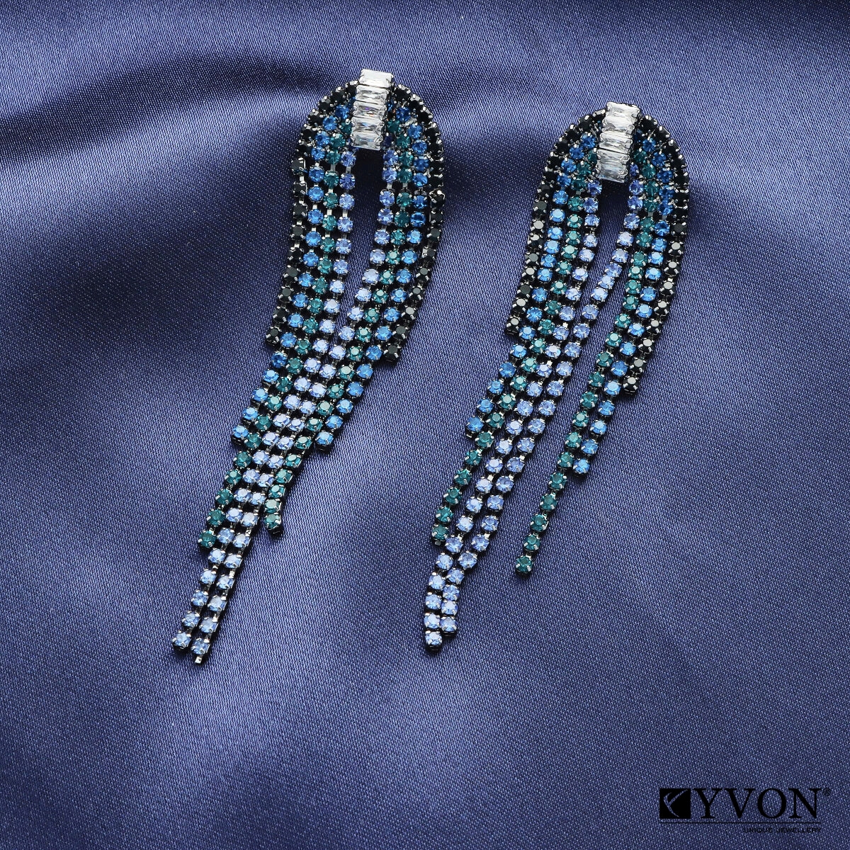 Večerní náušnice E00477